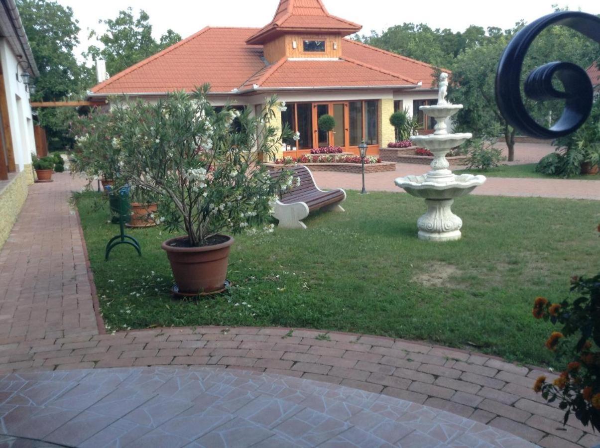 Bornemisza Kuria Wellness Resort Tiszabecs Zewnętrze zdjęcie
