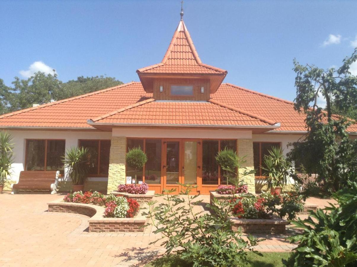 Bornemisza Kuria Wellness Resort Tiszabecs Zewnętrze zdjęcie